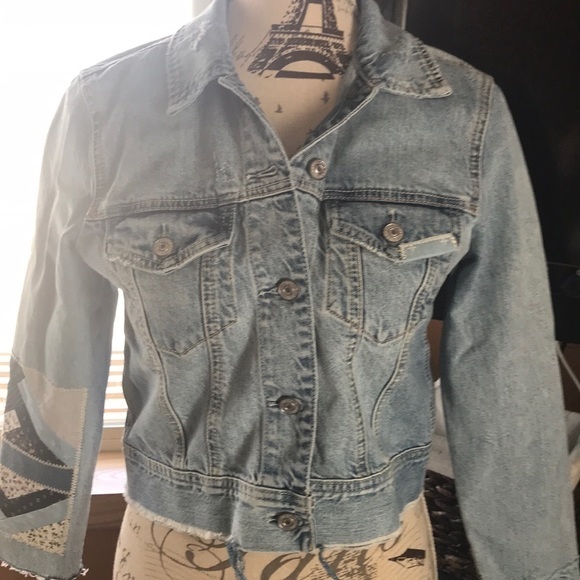 NWT Abercrombie Cropped Patchwork Jean Jacket S - Picture 3 of 8